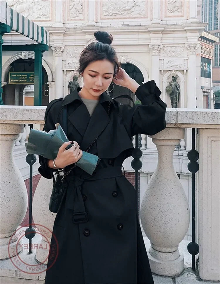 Elegant British Windbreaker