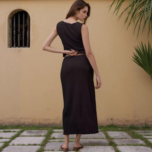 Sleeveless Top Skirt Suit