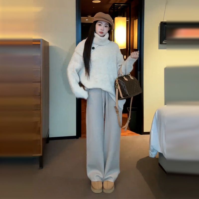 High-neck Thick Sweater