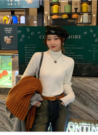 Velvet Glow Turtleneck - Mapel